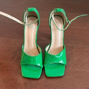 Wild Diva Lounge Patent Leather Heels - Green, Size 8.5